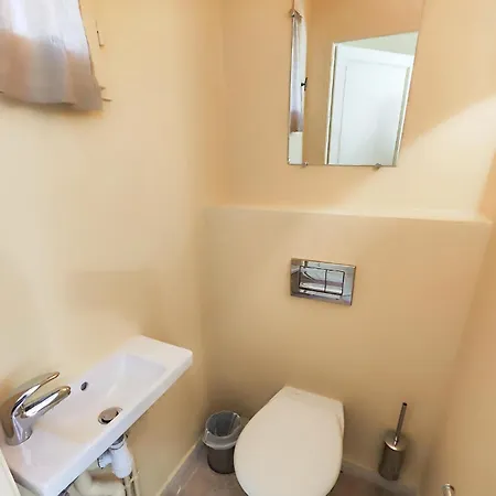 Fantastisk Hus Med 1 Soveværelse I Laurent Feriehus *