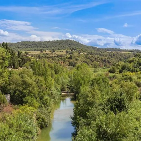 Amazing In Laurent De La Ca With Wifi